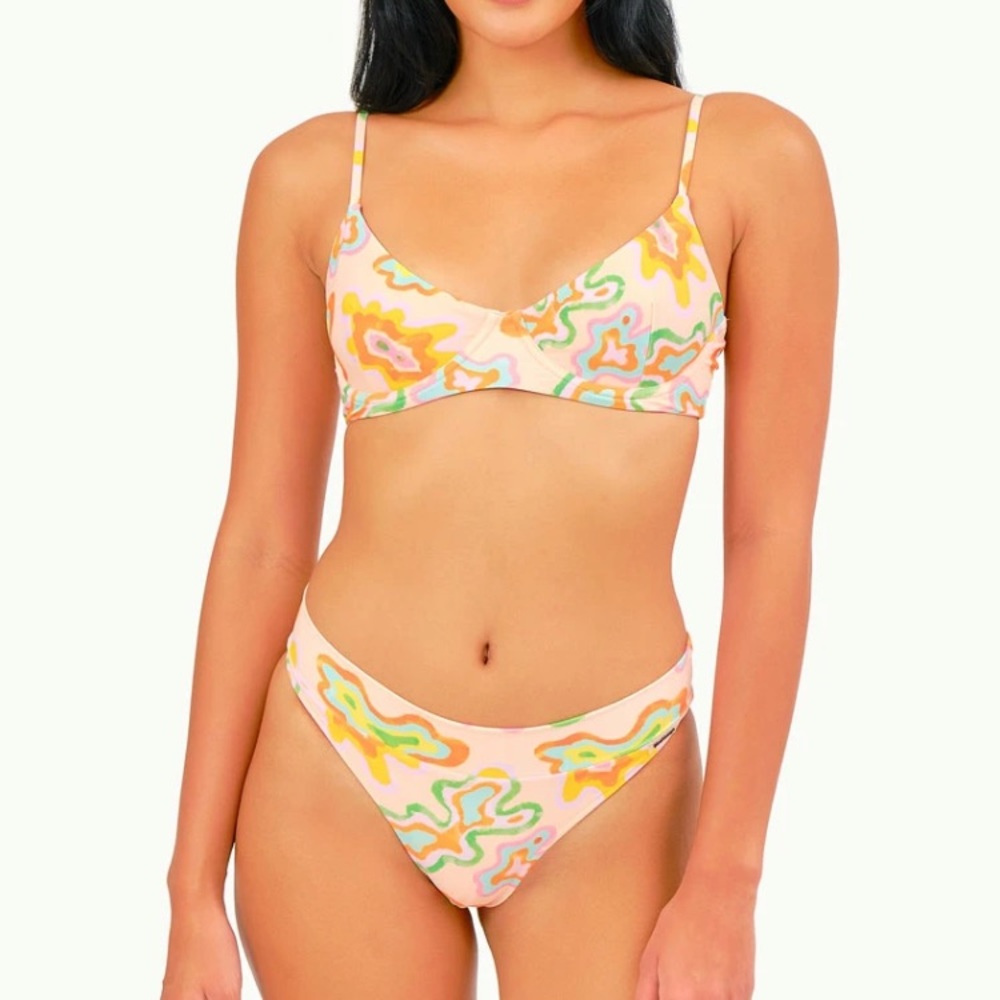 Blackbough Willow Top in Summer Splash